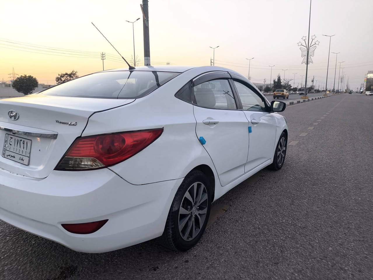 السلام عليكم اكسنت موديل 2012 خليجي مكينه 1600دوش بيها 4قطع صبغ ابيع احزام السونار موجود بالمنشور حدادية جديدة كير مكينة تدفئة تبريد جاهزات رقم بغداد تحويل مباشر  السعر 82 مكاني كربلاء للاستفسار ***********
