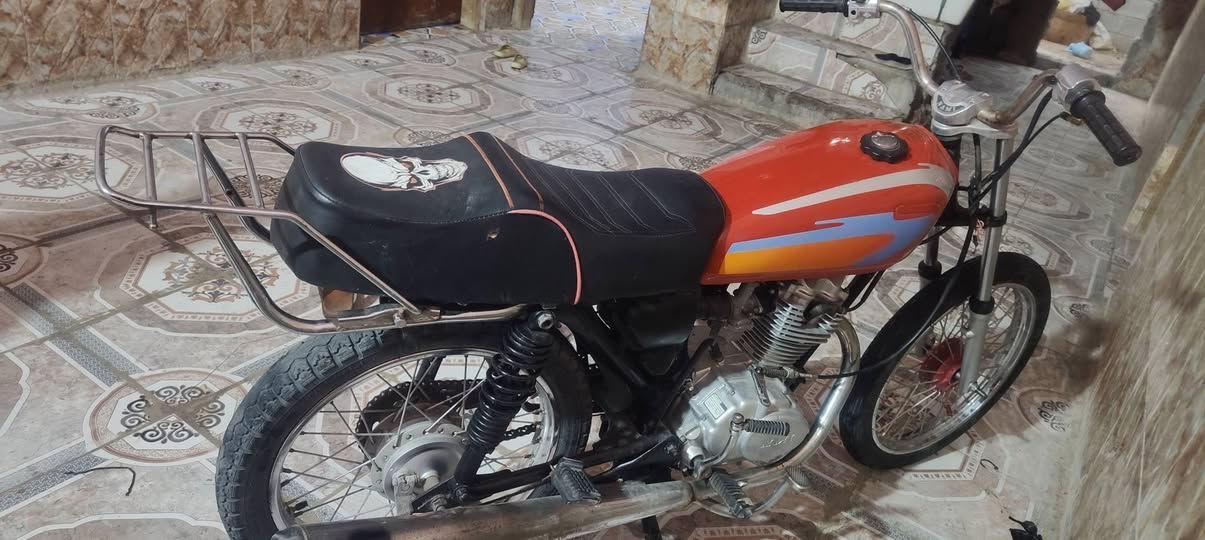 نامه شلامچه  فقط ولفات لا تبخير ولا تنقيص دراجه حلوه بشكل ادوات ادوات السعر 550وبيها مجال قليل  المكان البصره قضاء الصادق منطقه الجري  ***********
