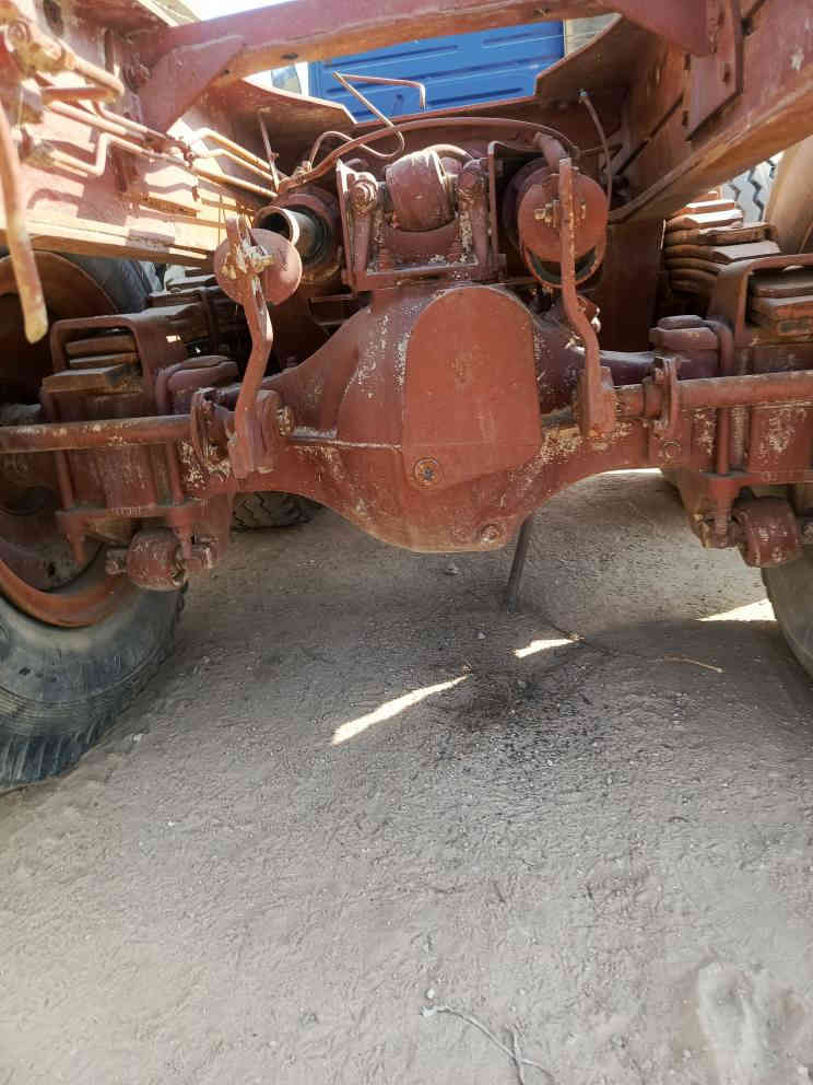 سلام عليكم لبيع رينو بوز2002 بدون رقم سعر70 ورقة بي مجال مكاني واسط حفريه
تواصل ***********
