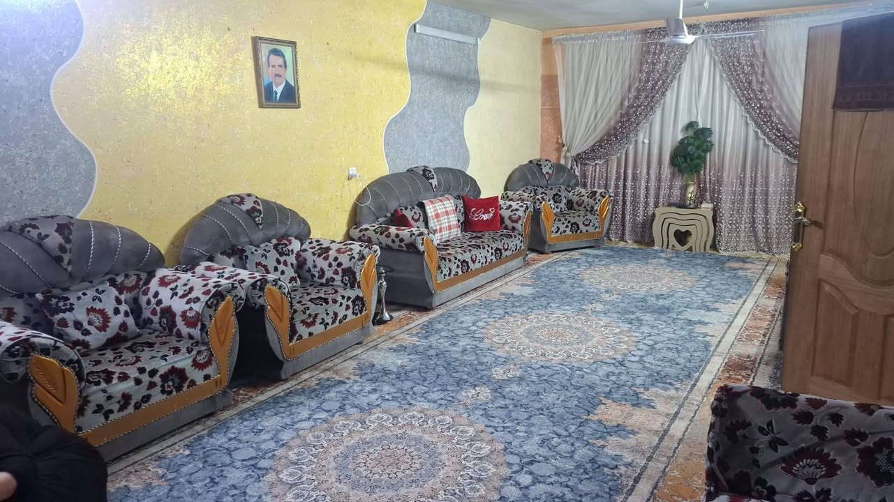 تخم تسكام الاصلي مدوشم كله جديد 10 مقاعد وياه طبلات همات  سعر 100 الف قفل تجي هسه تاخده واتسب فقط مراسله لو اتصال تجي تاخذه ***********
