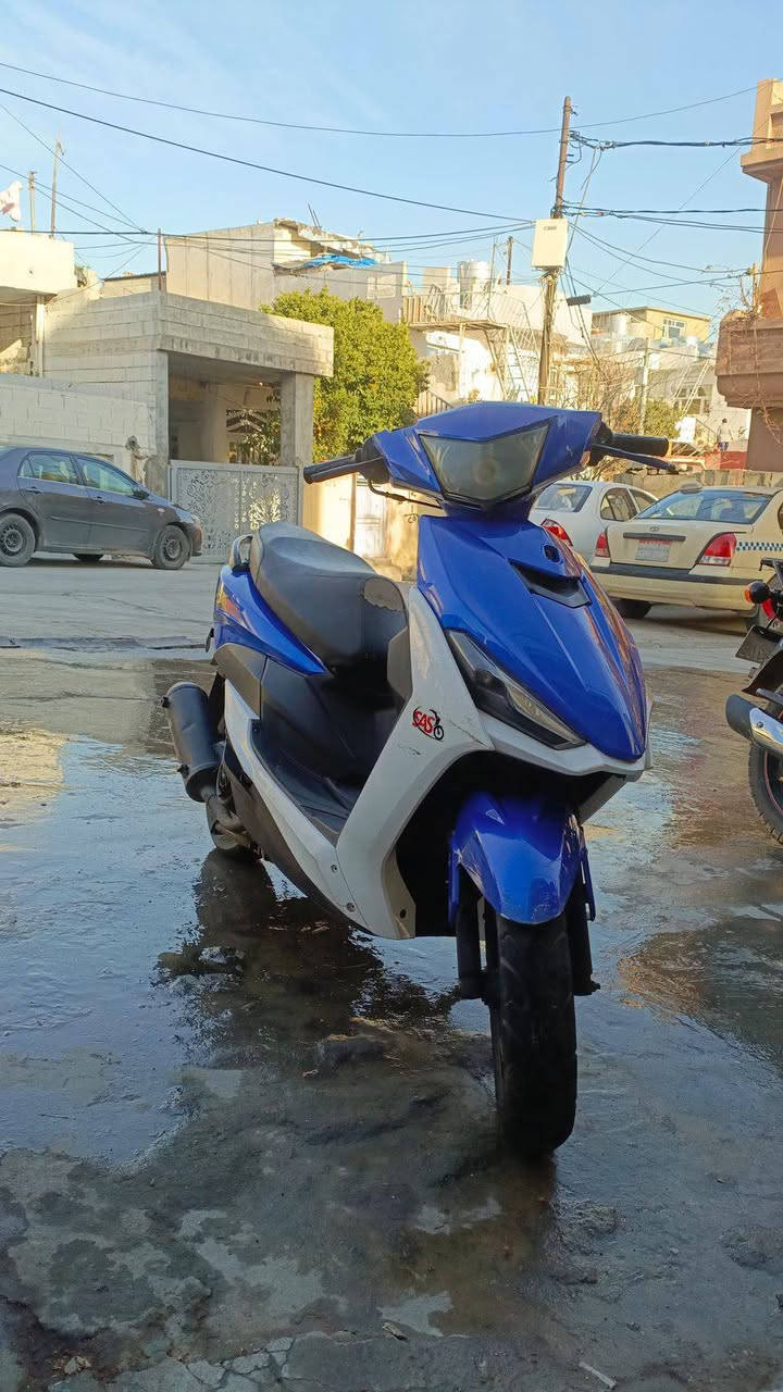 السلام عليكم 
اخوان دراجه للبيع 
نضيفه حيل 
كشر جديد 
عقل جديد 
كابريتر جديد 
دهن +بلك جديد 
تشغيل عن بعد شغل واطلع 
350ومعامله وترهم مراوس بايراني


**إذا كنت صاحب هذا الإعلان وتريد حذفه لأي سبب، رجاءا أرسل رسالة إلى الدعم الفني**