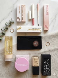 طقم مكياج ٨قطع • شيكلام • فونديشن نارس