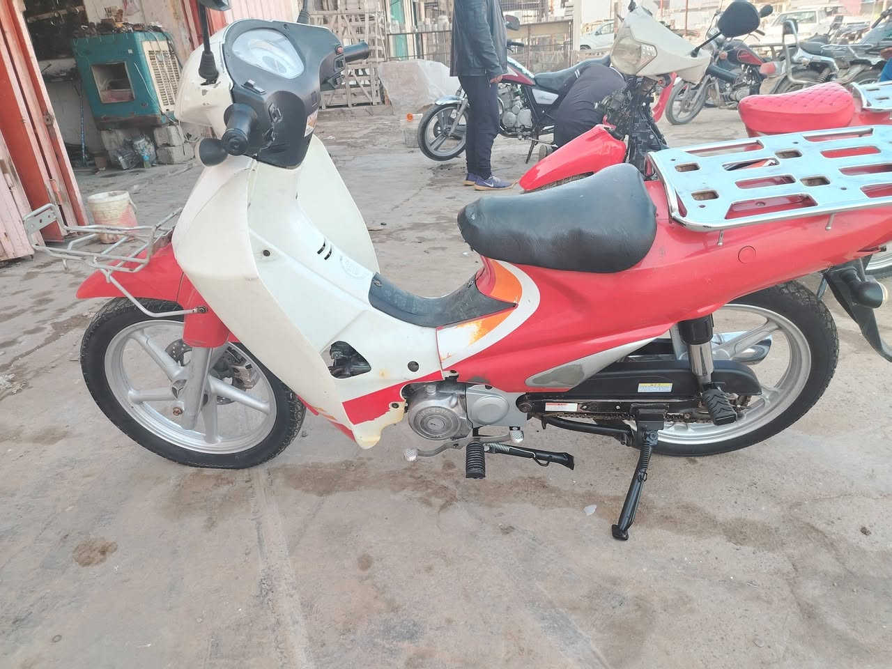 السلام عليكم سرفيز للبيع موديل 12 الماطور ابلادي السعر 550 وبي مجال  ***********
