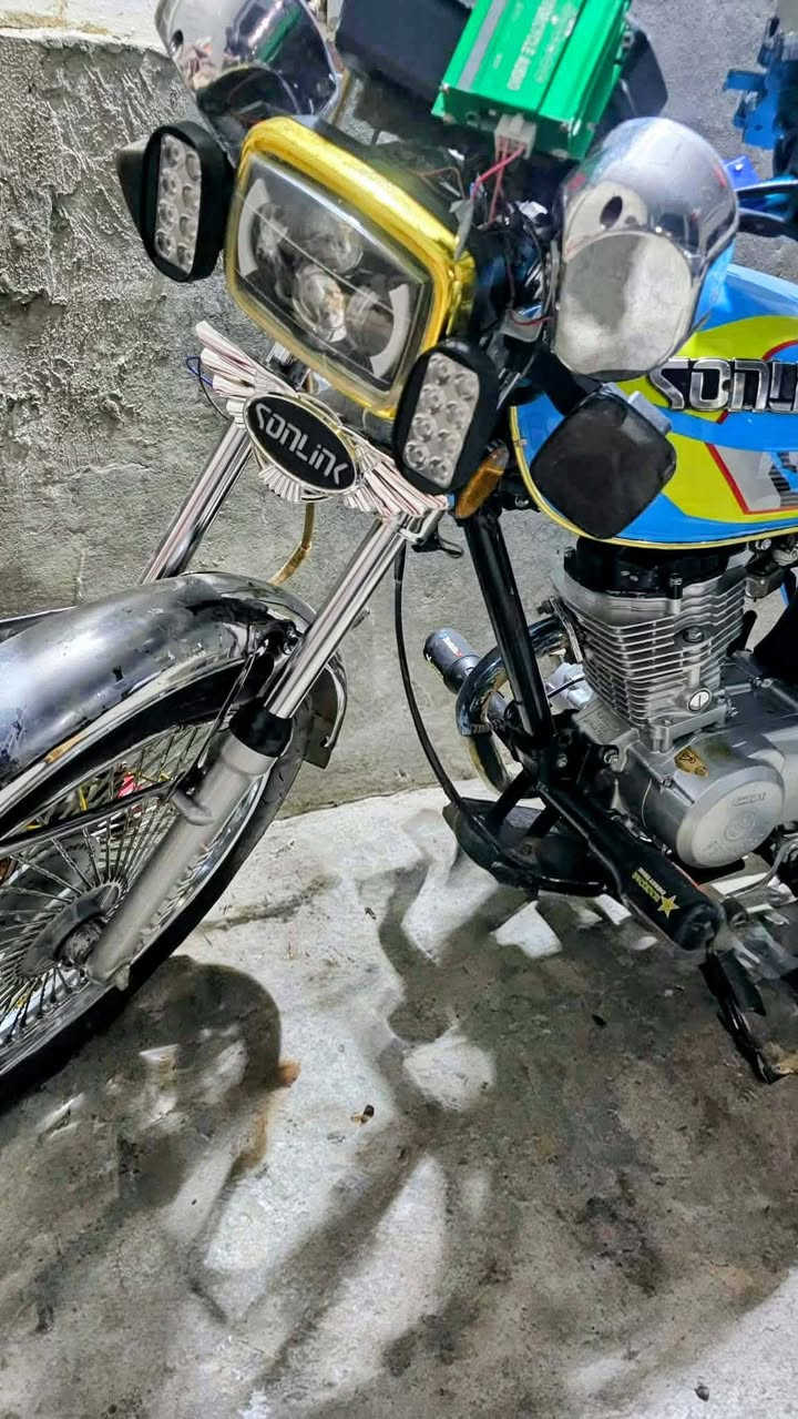 تايكر 23 مرقم ثاني يوم التحويل جديد محرك شرط ما مفتوح تايرات جدد وياله جدد ماطور جديدد ما  سعر1.600مستعمل جثير صلنصه رياضي وتحول كاتم ***********
