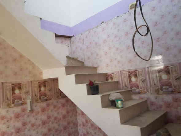 بيت ١٠٠ متر 
غرفة كبيرة 
صالة كبيرة 
صحيات 
العنوان فرع أسواق برتقالة تنزل ٥٠٠  متر
داخل فرع عرضه ٥ أمتار
السعر 45 مليون
***********
