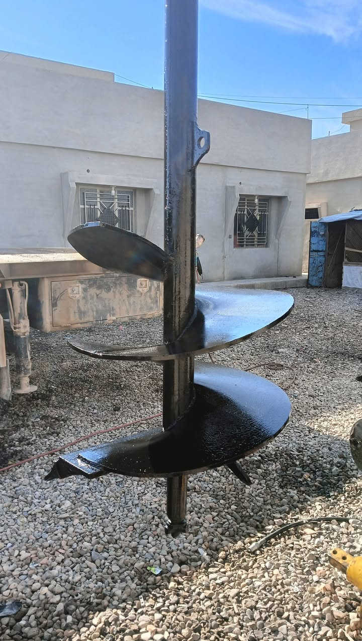 بسم الله الرحمن الرحيم
للبيع انواع البراين والماطورات حفر 

***********

***********
