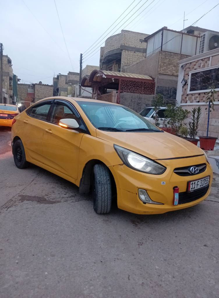 اكسنت موديل ٢٠١٥ وارد خليجي سياره بيهه جاملغ وبنيد بدون داخل سياره جاهزه رقم بغداد نكليزي مكينه وكير تبريد تخم تاير صدر جديد رقم  *********** سعر ٧٦ بيهه مجال شراي تحويل مباشر حجم مكينه ١٦٠٠ دوش
