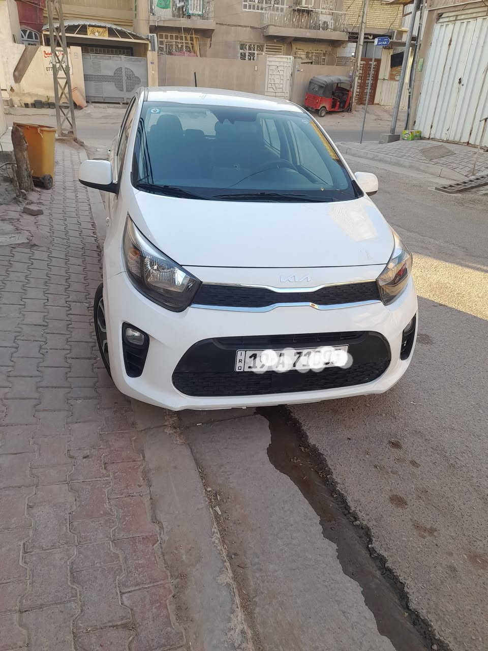 كيا بيكانتو ٤ سلندر للبيع موديل ٢٠٢٣ ماشيه ٤٠ الف مكفوله عدا شبر بارد رقم كربلاء الجديد وباسمي السعر ١١٥ $ م/ ***********
