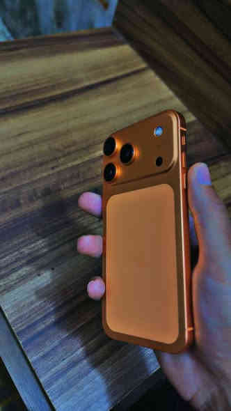 ايفون اكس ار محور 17 جهاز نضيف كله بلادي سعر ٢٢٥ بغداد 
مكاني بغداد ***********
