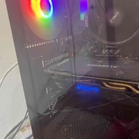 كرت شاشة RX 570 • رايزن 5 2400G • الموصل