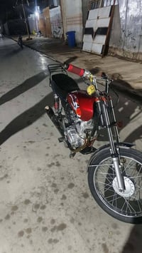 مطور لبيع موديل 25 رابيدو ما مفتوح سعر 550بي مجال لطيبين رقم موبايل 07...