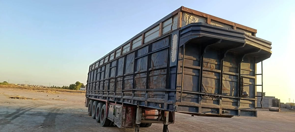 🚚 للبيع: عربانة بودي عراقي (حمل ثقيل)
📍 الموقع: صلاح الدين - طوزخورماتو
🛠️ المواصفات الفنية:
النوع: بودي عراقي (أربع دناكير مزوج)
الحمولة: تتحمل لغاية 60 طن
الشاصي: شاصي 16 (دنكير مربع)
الطول: 12.40 متر
الارتفاع: 1.70 متر (2.20 متر مع التعلاوة)
💰 السعر والاتصال:
السعر: 60 ورقة (وبيها مجال للشراي)
للتواصل والاستفسار: 📞 ***********
