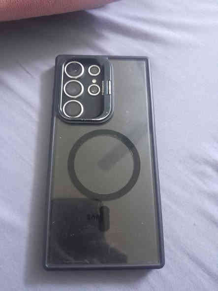 السلام عليكم جهاز S23 Ultraذاكره 256جهاز نضيف فقط مبدل شاشه كلشي شغال نت اتصال القلم موجود باكيته موجود 120فريم ببجي للبيع او مراوس حسب القناعه سعر 580وبي مجال قليل مكاني فلوجه رقم الهاتف ***********
