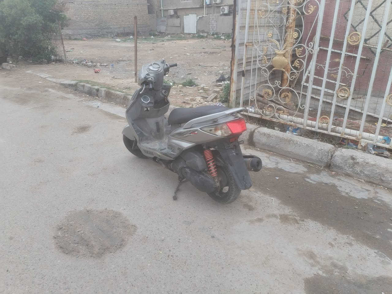 السلام عليكم سكنس فحل للبيع مقفوله كفاله عامه جاهزه اي نقص ما بيها مكاني الزعفرانيه  شراي خابر بخدمتكم ***********
