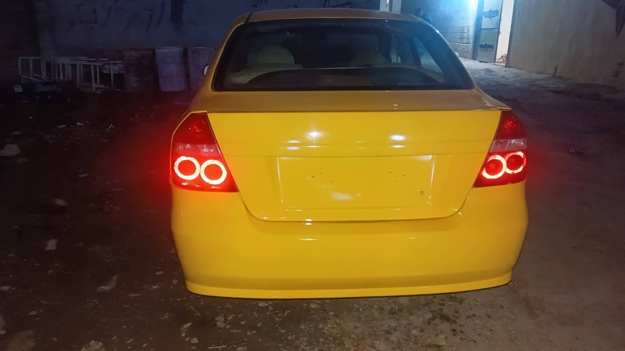 افيو 2011للبيع/ هيه وغرامات صفر وبلا ضرر
مكينه وكير شرط الرقم ديالى شرعيها بالموصل. رقم جديد انكليزي 
شرط تحويل السعر50وبيها مجال بسيط  للتواصل والاستفسار ***********او ***********
