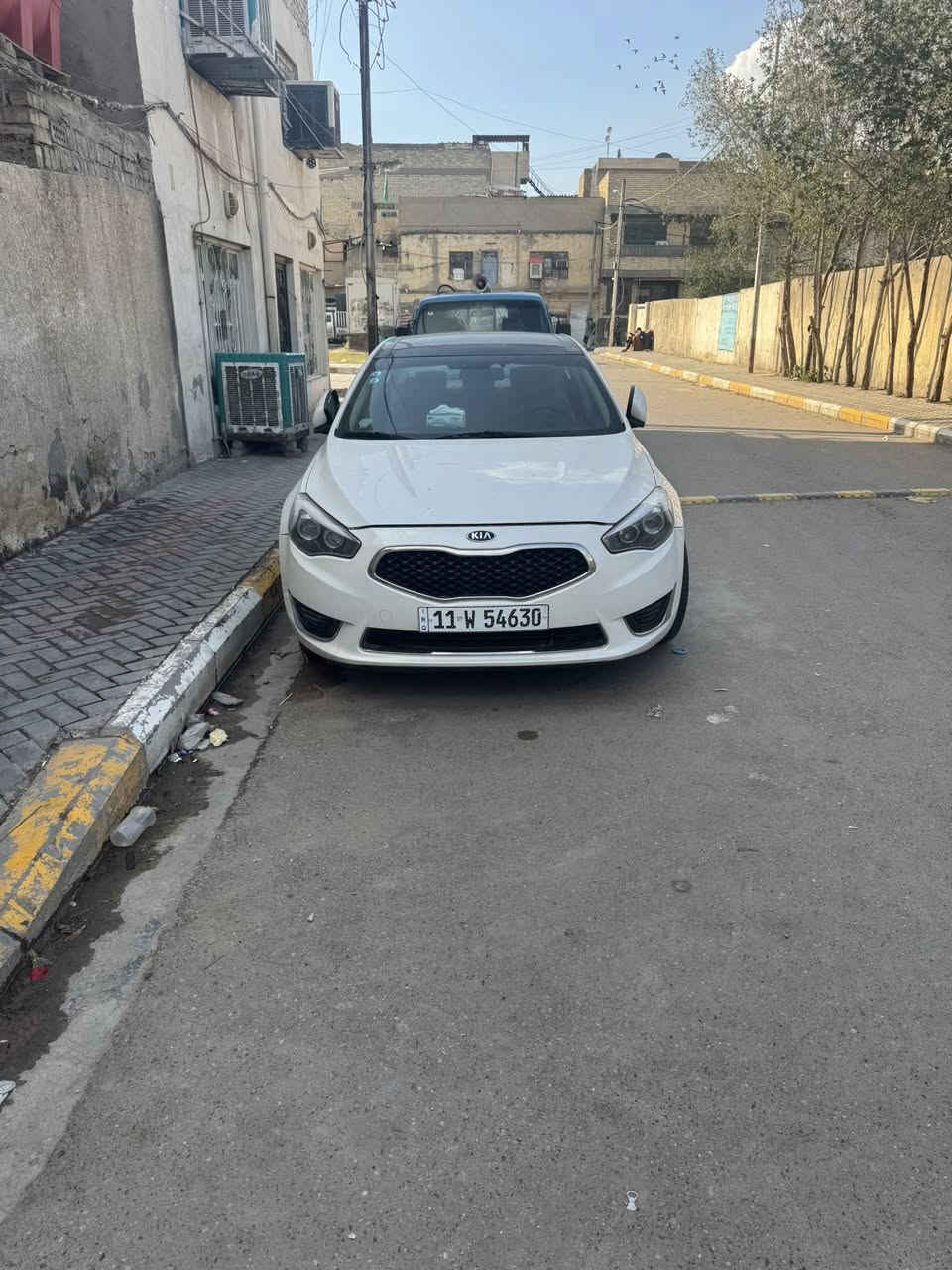 السلام عليكم 
كيا كادينزا موديل 2015
فول مواصفات 1/1
خليجي بيها قطعتين صبغ اثر شخوط مو حادث
السعر 135
***********
