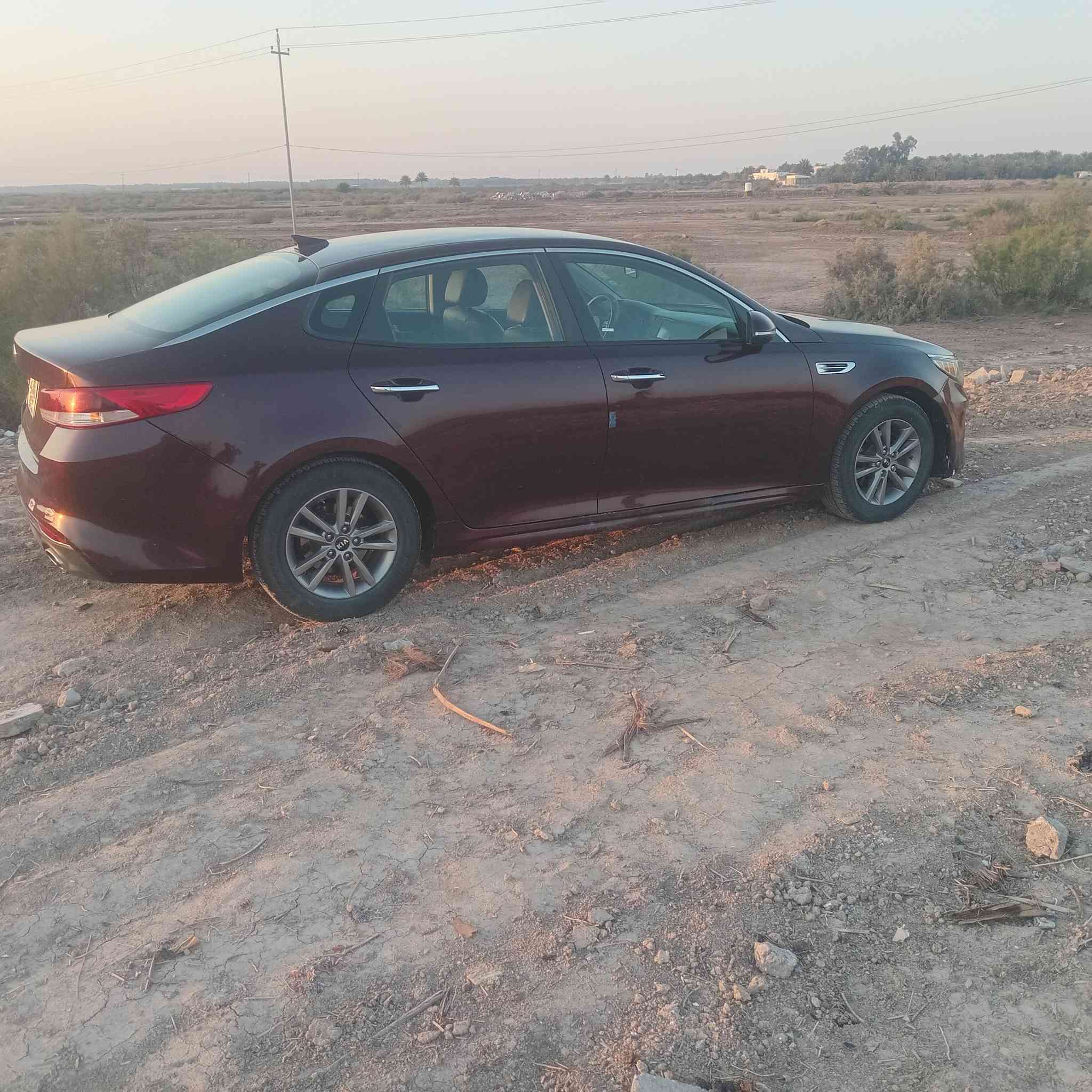 سلام عليكم وبتما ٢٠١٨ مريكي محرك٢٤٠٠ ضرر بس بنيد بدون دواخل السعر ١٣٥ مجال قليل هاتف ***********
