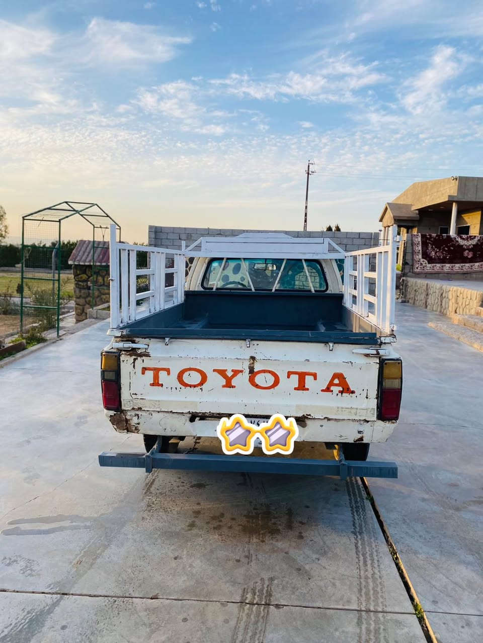 بيكاب هه شتا گير و مكينه تحويل خرامه به شه رت سنه وى به ناوى خومه وه يه سعرى 48مجالي تيايه  رقم تله فون ***********وتسابي له سه وه  رقم كه ركوكه  هه موو شتيكى تازه يه
