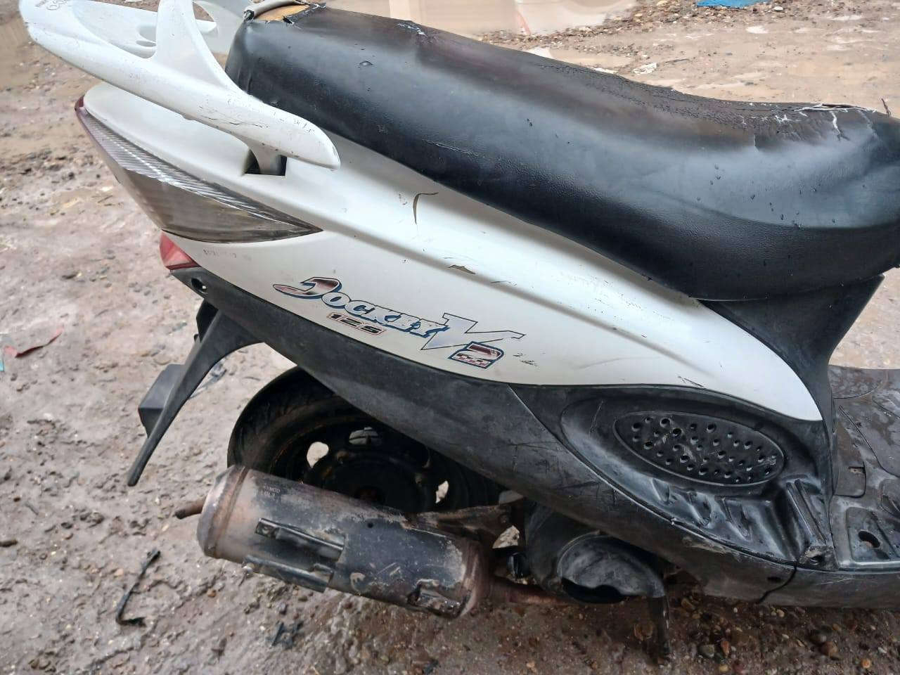 سلام عليكم
دراجة كامكو V2 140 للبيع دراجة نكرة سلف كهربائيات دبلات شلعة ومعدل خير من الله مكفولة نقصها كفر كدام فقط سعرها 375 وبيها مجال بصيط أي استفسار خاص او *********** متوفر واتساب
