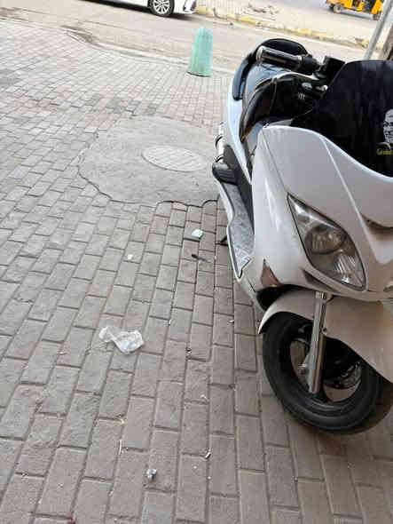 السلام عليكم دراجه فورزه 0/9  مكفوله كفاله عامه شلعه ومعدل تخبل لون ابيض صدفي ماشيه 31  واني خادم العنوان السعر خاص اتصل وتشلع عيوني بغداد مدينة الصدر رقم ***********
