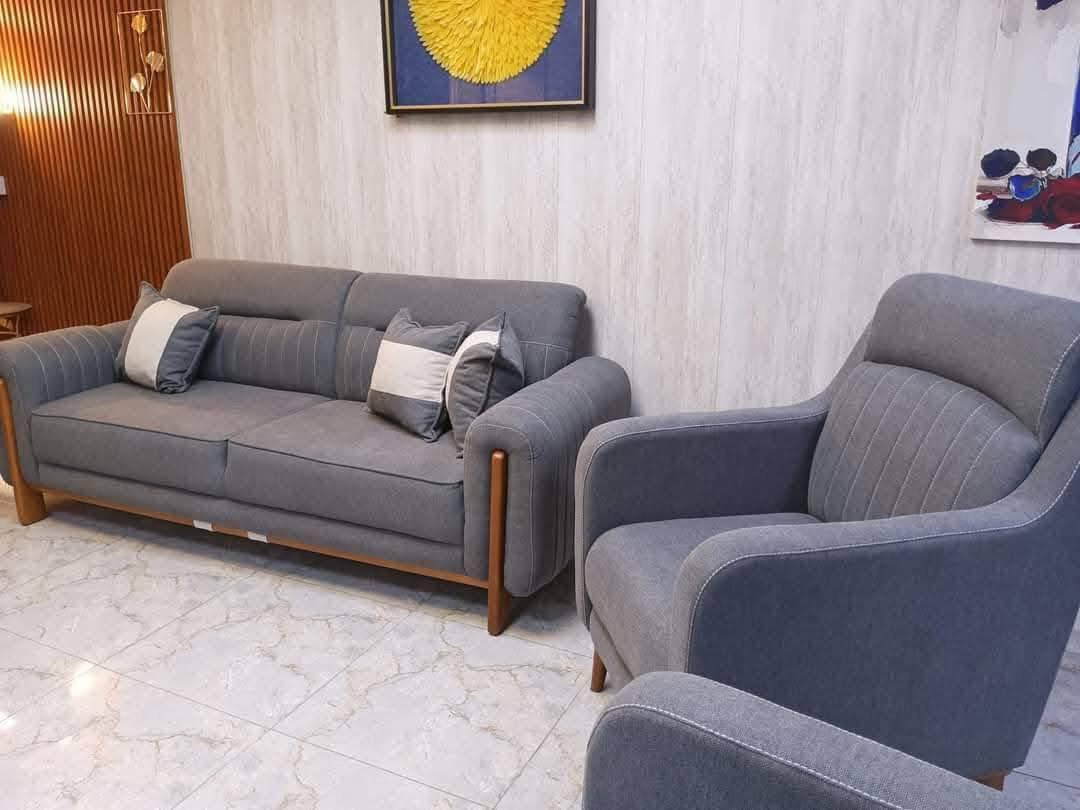 قدم لكم متابعينه اجمل  واحدث موديلات  لسنة 2025  للاثاث المنزلي
يتكون من 10 مقاعد 5 قطع ثلاثيات عدد 2 +ثناءية عدد 1 + كراسي عدد 2

 بسعر ٧٥٠ معا 6 كوشات سيت طبلات هدية معا كل تخم 

       يتوفر 8 مقاعد و7 مقاعد و5 مقاعد حسب طلب الزبون
   
    بتصميم الفريد والجميل يتوفر بجميع الالوان والقمشه 
            

مصنوع من افضل انواع الخشب الروسي 
والبلاويد الاندوسي ال ١٦ ملم 
وافضل انواع السفنج المميز والطبي 
الاقمشه التركية بجميع انواعها
            ( الشامو _الكتان _الوتر بروف) 
وصل ضمان من  حقيقي 

لمعرفة التفاصيل والاسعار والالوان مراسلة الصفحة


**إذا كنت صاحب هذا الإعلان وتريد حذفه لأي سبب، رجاءا أرسل رسالة إلى الدعم الفني**