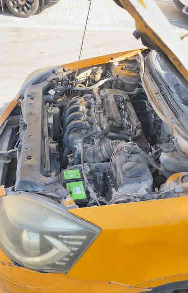 السلام عليكم اخوتي  جيلي موبل 2012 . للبيع تفصيخ لان ورثة ومطلوبة غرامات . مكينة تحوير كورلا 1zz 1800 جديدة للاستفسار الاتصال على هاتفي   مكاني بغداد نفق الشرطة ***********
