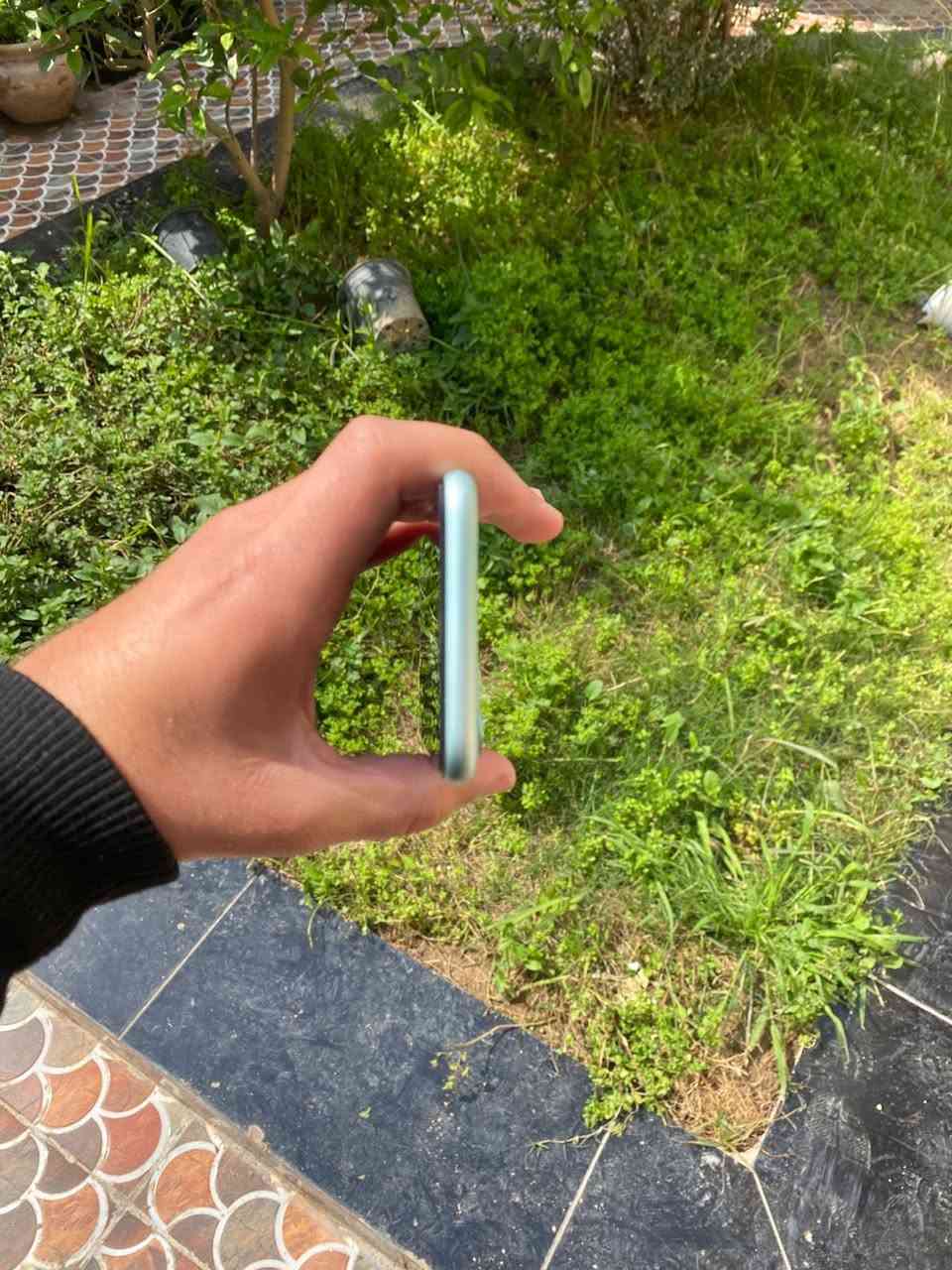 سلام عليكم للمراوس بهونر X9C او D حسب القناعة ايفون ١١ عادي ذاكرة ٢٥٦ جهاز جديد على ايدي ممفتوك ابد بطارية ٨٤ مكاني بعقوبة اي ستفسار ***********
