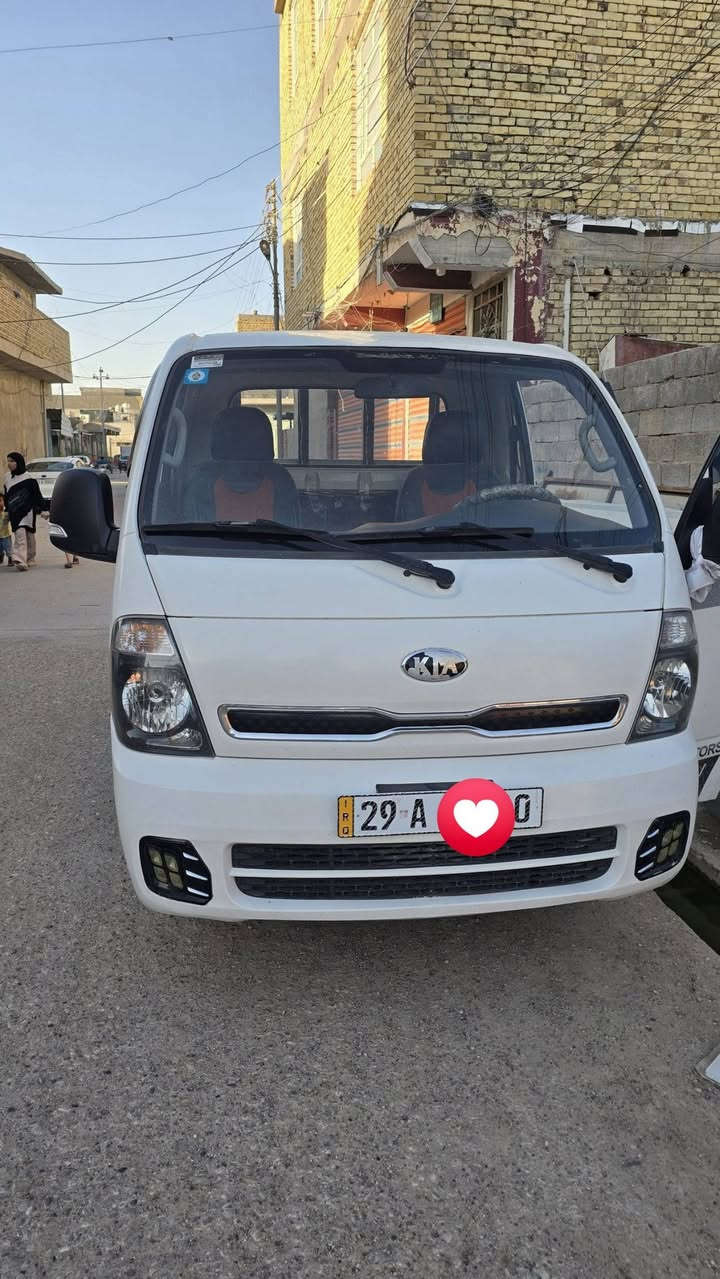السلام عليكم كيا بنكو موديل 19 مكفوله كفاله عامه رقم واسط سنويه لل 2031 رقم انكليزي سياره تخم تاير حداديه فول جاهز سياره جاهزه مناقصه اي شيء تبريد ويا السويج تحويل ثاني يوم باسمي مكان السياره ناصريه قضاء الفجر للاستفسار اتصل على الرقم***********
