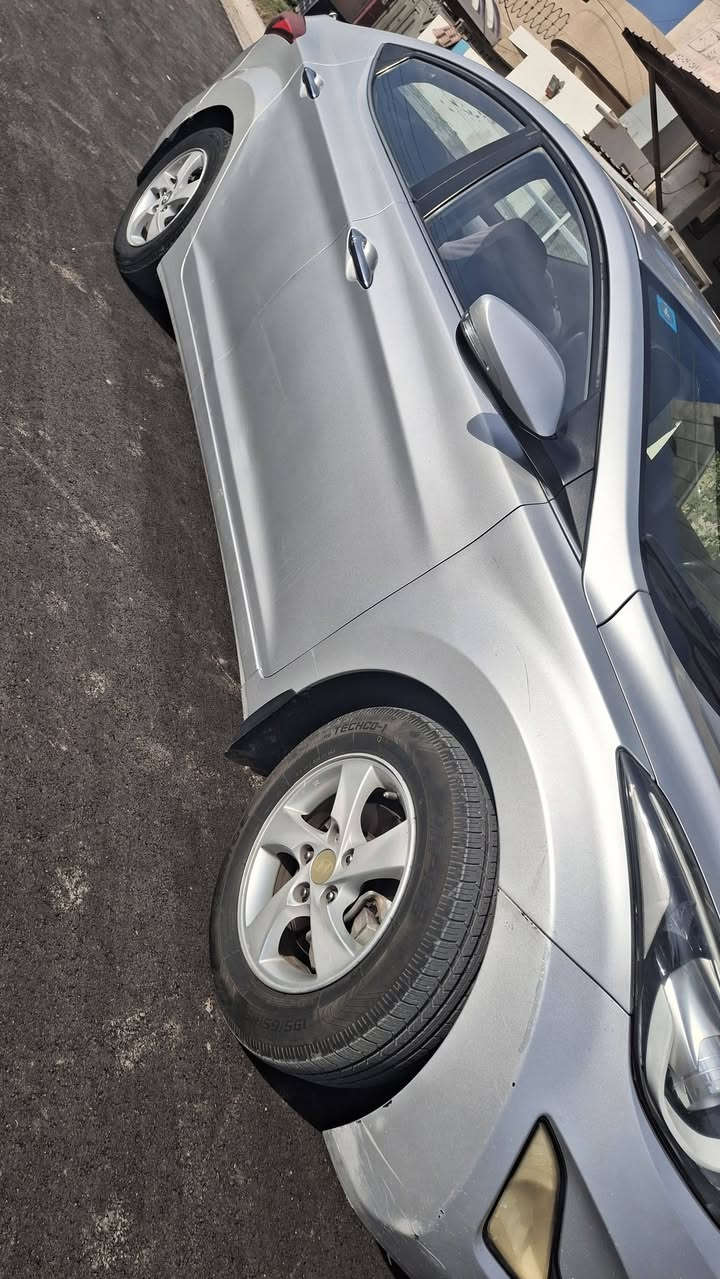 سلام عليكم
النترا افانتي 2014 خليجي 

محرك 1600

رقم بغداد انكليزي 

كير و محرك مكفولات 

تخم تاير 

صدر جديد

تبريد وتدفئة 

كهربائيّات كلها شغالة 

تحكم ستيرن جهتين  
وحاكية بالتنتة

بيها بس باب الخلف السائق مبدل فقط وبلادي

السعر 100$ وبيها مجال بسيط 

سيارة جاهزة  مال جناي

متتعب عليها 

للاستفسار اتصل

***********

مكان السيارة بغداد
