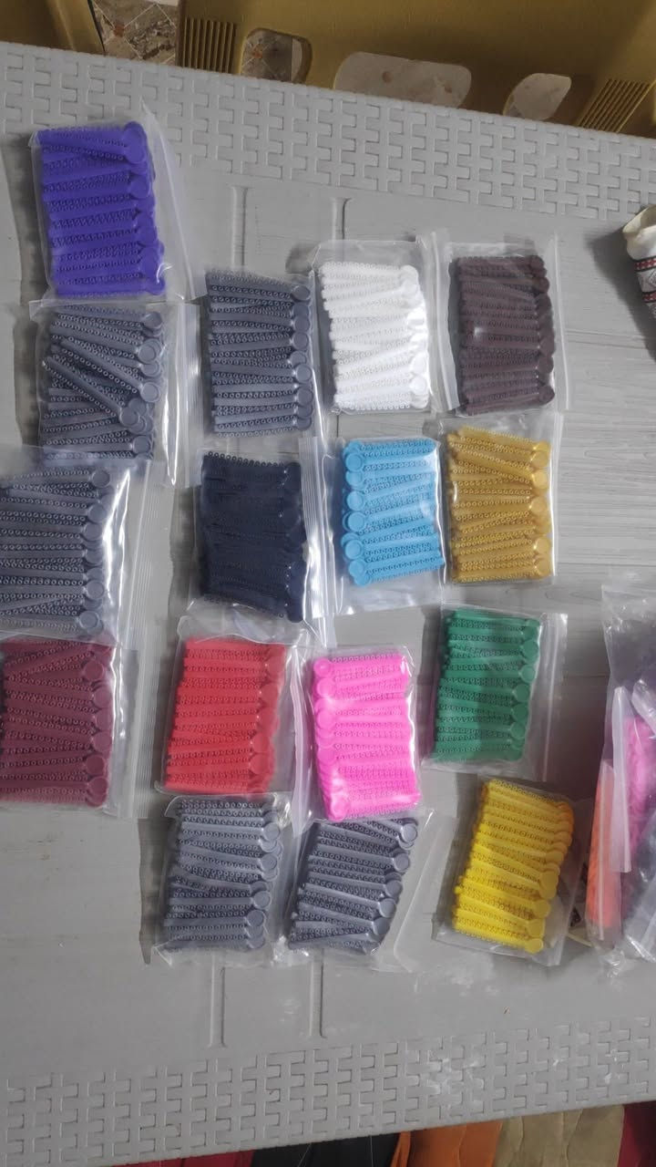 مستلزمات طب الاسنان


**إذا كنت صاحب هذا الإعلان وتريد حذفه لأي سبب، رجاءا أرسل رسالة إلى الدعم الفني**