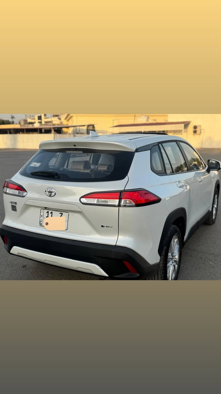 السلام عليكم
كورلا كروز موديل ٢٥ 
فتحة سقف 
رادار امامي 
كاميرة خلفية 
هاند بريك بصمة 
الكشنات و الارضية جلد 
الممشى 13,000
كفالة عامة 
العنوان / بغداد - العامرية 
***********
