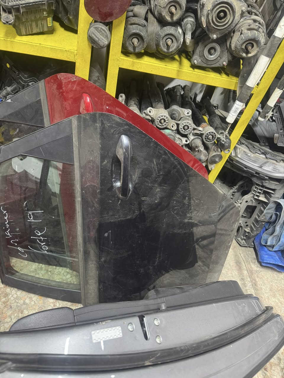 السلام عليكم تم وصول ابواب كيا فورتي وارد امريكي 2019 الى 2024 مبايل ***********
