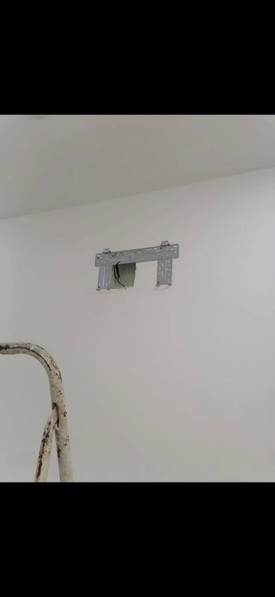 احمد ***********
