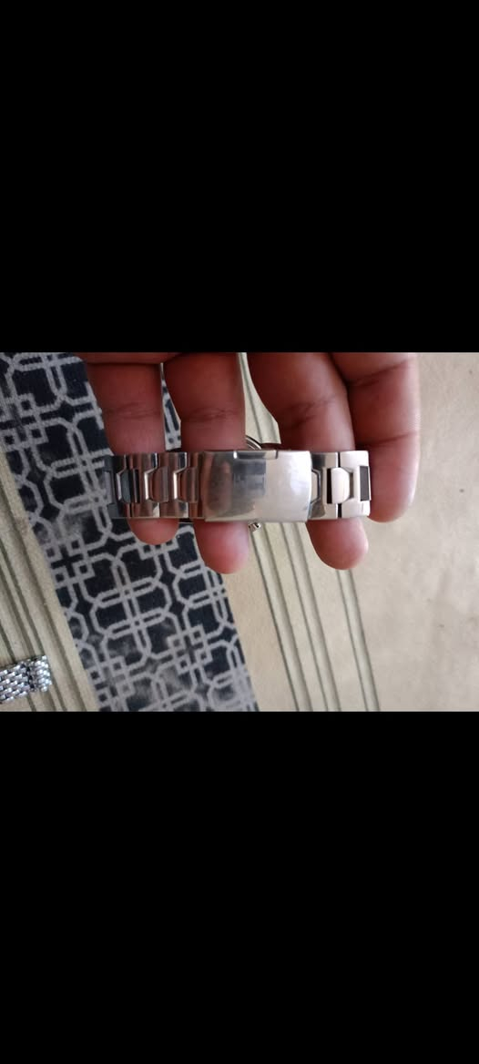 Tissot T-Touch  ساعة هاي كوبي مال باله مكينة مايوتا  للبيع السعر 40 الف مكان بغداد ***********
