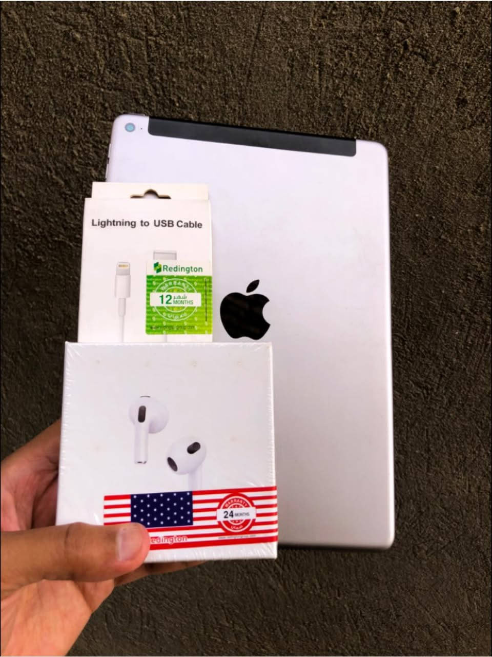 ipad 9
يدعم شريحه sim
ذاكره 64 . بطاريه 94%
إمريكي . نموذج MA
نظافه 100%
ملحقات : كيبل اصلي + سماعات airpods 4
متوفر كميات كله وتربروف . مفحوص حاسبه
سعر 225 الف مع توصيل


**إذا كنت صاحب هذا الإعلان وتريد حذفه لأي سبب، رجاءا أرسل رسالة إلى الدعم الفني**