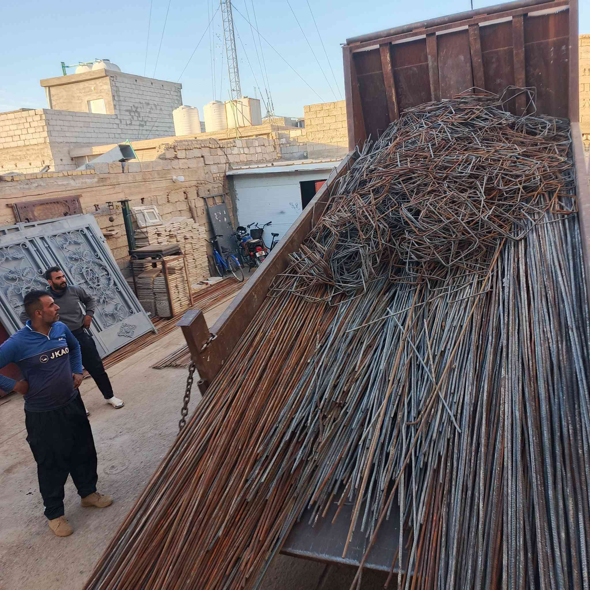 كما وعدناكم دائما نوافيكم بجديد بإدارة أحمد الويسي ديالى بلدروز شارع العلوه للتواصل رقم هاتف ***********
