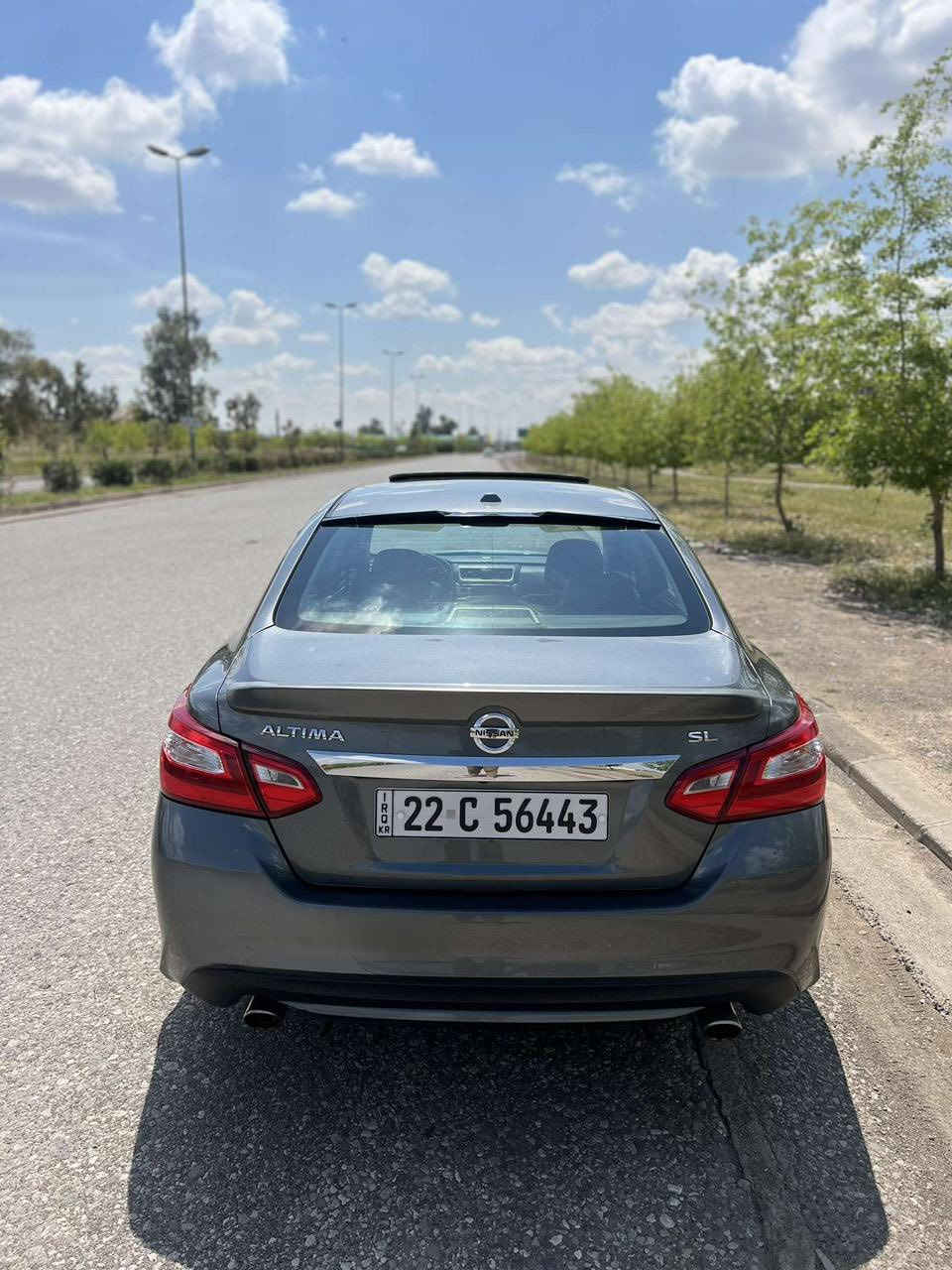 نيسان التيما 2017 sl
المواصفات:
1- فول تحكم ستيرن
2- تشغيل عن بعد
3- أشارة بالمراية
4- بصمة تشغيل 
5- بصمة أبواب 
6- بصمة صندوگ
7- تحديد مسار
8- رادار أمامي 
9- رادار جانبي (نقطة عمياء)
10- رادار خلفي
12- أوتو هولد
13- فتحة  (سلايد)
14- كشنات جلد
15- تدفئة بالكشن
16- تدفئة بالستيرن
17- كرسي السايق كهرباء
18- كرسي الصدر كهرباء
19- محرك ٢٥٠٠ ٤ سلندر
20- حساسات خلفية
21- المازدات فول زنون
22- سستم سماعات bose
24- شاشة دشبول لعرض الأعطال والتحكم
25- ويل 17 بلادي 
26- منفذين USB- AUX -طاقة   12 V- بلوتوث
27- السيارة ماشيه 195 
28- مثبت سرعة ذكي
30- تخم تاير جديد
ضرر : جاملغ امامي جهت السكن وباب مبدل بلادي فقط 
ايرباك فقط برده 
سعر : 123 وبيه مجال بسيط 
مكان السياره بغداد - اربيل 
📞 ***********
