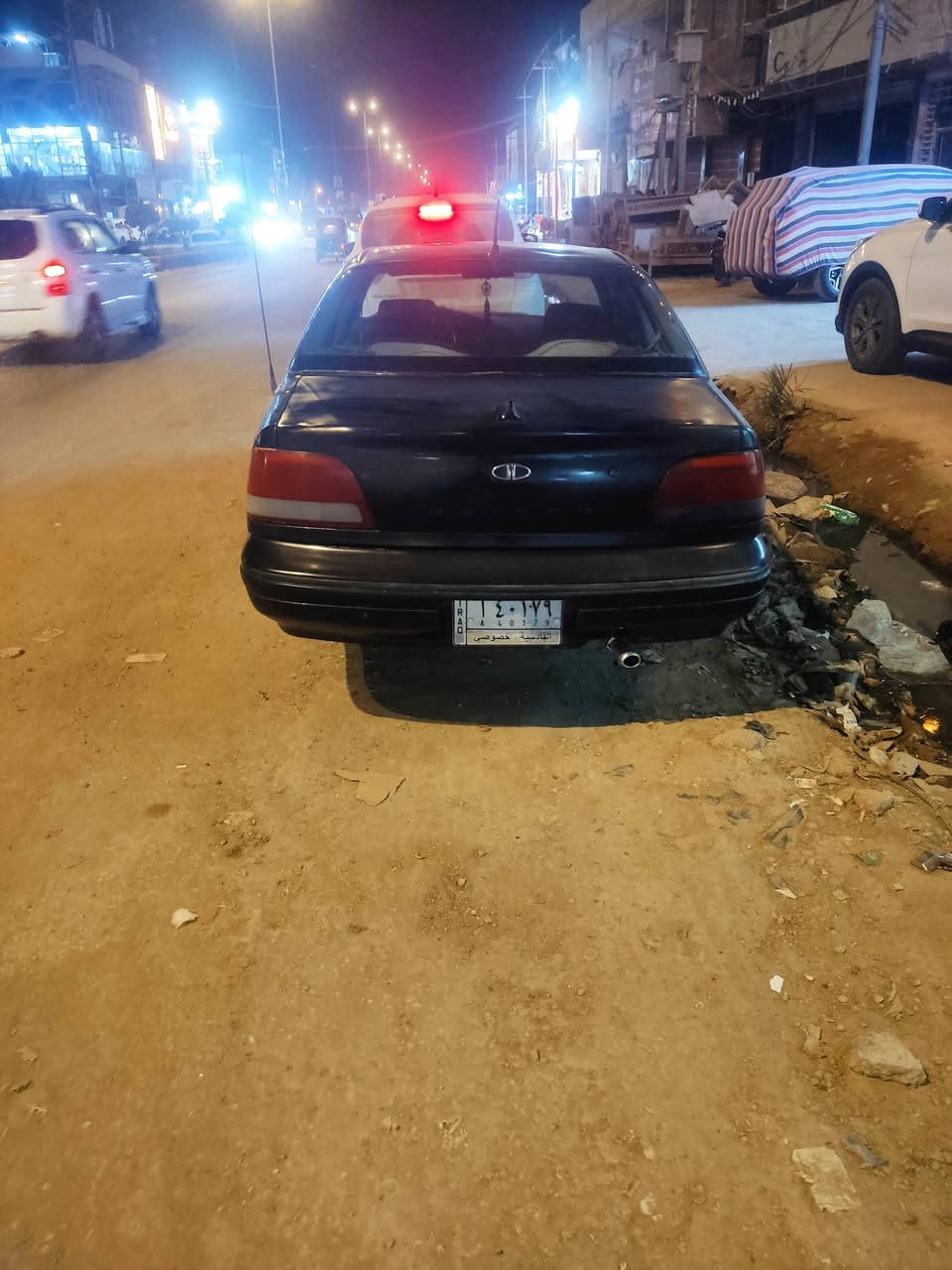 مكلف بل نشر 
برنس فراشه موديل 96  رقم قادسيه وراعيه  بل سنيه  موجود وتتواصل ويا السنويه ساقطه صار سنتين 
سياره جاهزه وحلوه مكينه وكير تخم تاير كهربائياته شغاله سياره نضيفه كلش مال جناي عنوانه بابل القاسم سعره 20 وبيه مجال للشراي  هذا رقم صاحبها ***********
