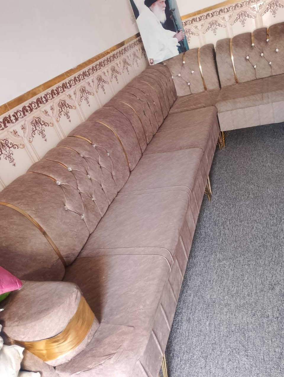 ديوان تركي 18مقعد للبيع مابي اي اضرار الي يريده يراسلني خاص العنوان بغداد حي السفير شارع عشرين


**إذا كنت صاحب هذا الإعلان وتريد حذفه لأي سبب، رجاءا أرسل رسالة إلى الدعم الفني**