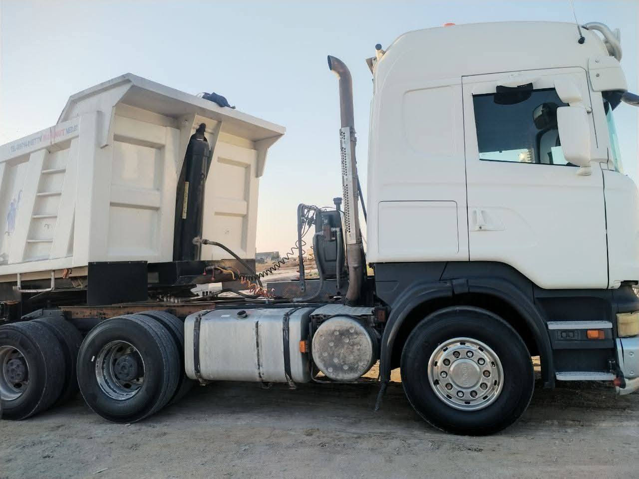 السلام عليكم 
سكانيا 2009 للبيع
مجموعه ورده الحديثه 
كير 1000 كوبره مكينه  V8 
جاهزه لشغل تخم تاير جديد تبريد تدفئه 
ثلاجه كله شغال سنويه جديده ل29 بسمي 
عربانه 3 دناكير عمل بغداد بيع راس وعربانه او بس الراس والسيارة دخول جديد 2024 والسيارة خير من الله 
المكان الناصريه الغراف 

للاتصال ***********
