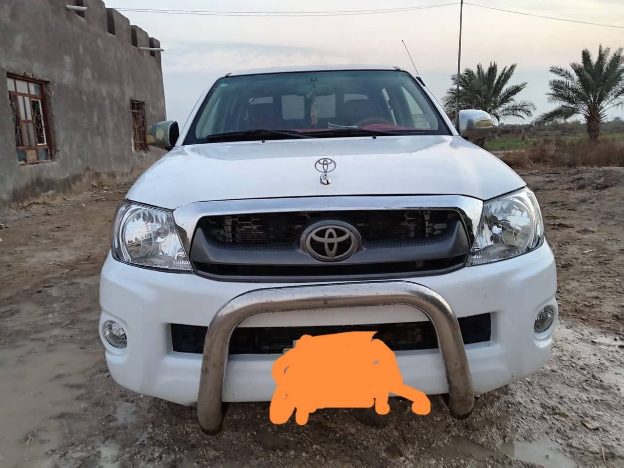 سلام عليكم 
فلاونزه 2008 رقم ذي قار تحويل ثاني يوم محرك وكير شرط حداديه جديده تبريد تدفئه بيها جاملغ وبنيد مبدلات 
السعر 120 وبيها مجال المكان السماوه 
***********
