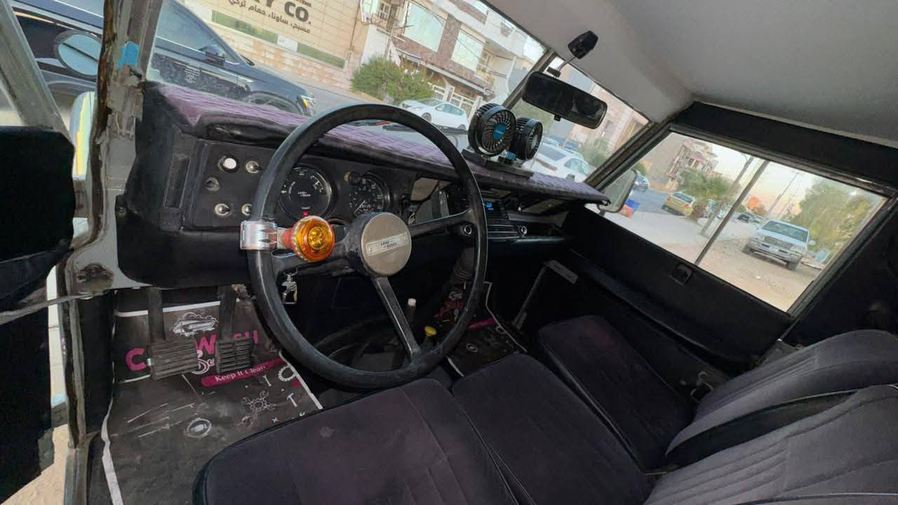 جیب لاند رۆڤەر  1975 
(رەقەم-سەنەوی-بەناوی خۆمانەوەیە) 
بەناوکردن بەشەرت
 پێنج تایەی نوێیە
گێر و مەکینە و ئەکسل بەشەرت 

سعر لە کۆمێنت داوابکە ڕاستەخۆ بۆت دیت 📩 

سەیارەکە زۆر جوانەو مەسرەفێکی باشی لێکراوە هیچ مەسرەفێکی تێدا نییە

ژمارەی خاوەنی 
***********
