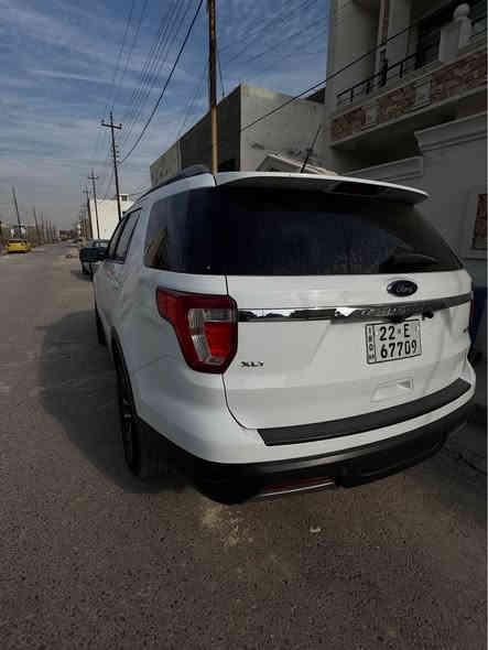 للبيع فورد إكسبلورر 2019 XLT – وارد أمريكا
 💥🚗

 • حادث أمريكا خفيف ربع الجاملغ
 • باب السايق معدل
 • داخليتها مرتبة ونظيفة
مواصفات:

 • محرك 3.5 V6 / أوتو 6 سرعات
 • 7 ركاب (3 صفوف)
 • شاشة SYNC + كاميرا رجوع
 • حساسات + كروز كنترو
           صندوق كهربائي 
           
         صور امريكا مرفقة بالمنشور 
         هزة جديدة السيارة جاهزة للاخير   
        السعر 220

          العنوان بغداد الدورة *********** بغداد
