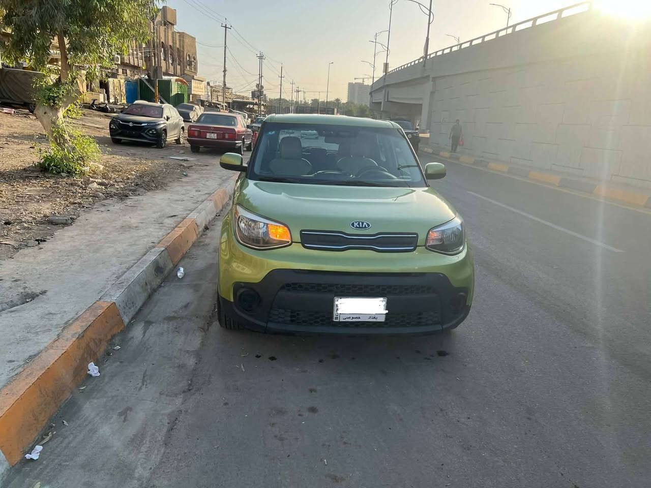 السلام عليكم
كيا صول 2019
حادث بسيط ماشيه 100 الف 
الايرباكات سليمه 
رقم بغداد 
مراوس ويه هونداي فينيو 
رقم الهاتف 
*********** واتساب
