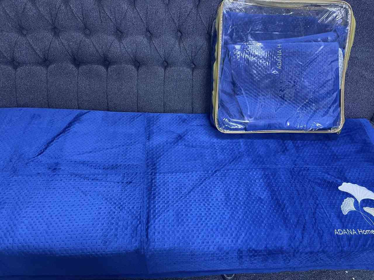 اغراض رمضانيه ومفرش تخم عشر مقاعد جديد ما مستخدم ولا مره العنوان بغداد السيديه
***********
