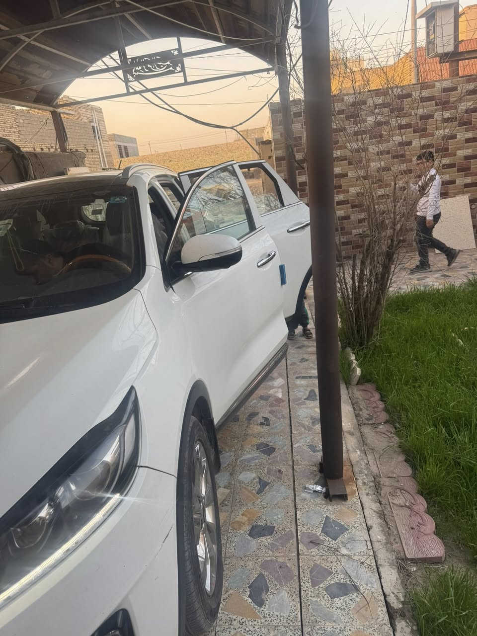 سورنتو مديل 20خليجي للبيع
مكفول كفاله عامه مع سونار

رقم تليفون ***********
