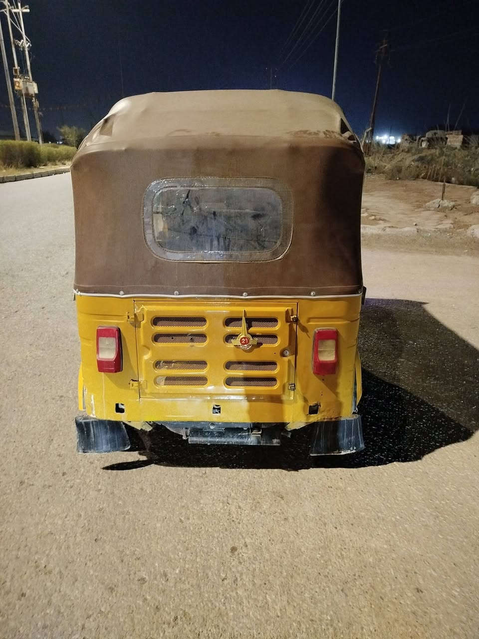 السلام عليكم تكتك 2020 رقم وسنوية بغداد خير من الله تخم تاير دواخل جديدة مصبوغة للجمالية مكانها عزيزية سعرها 5800
***********
