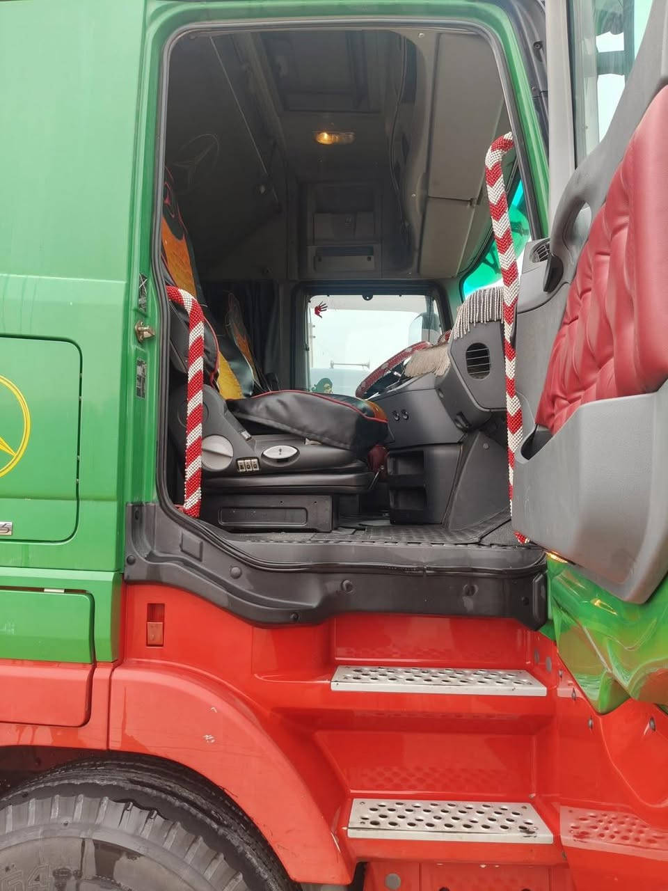 📢 تابع الصفحة ليصلك كل جديد 📢
      👇👇👇👇👇👇👇👇
    حياكـم الله فـي معرض النايف✨
   الفلوجه _ معارض _ الخط السريع 📌
*********** 📞 *********** 📞
 نايف العلواني  ✨  Mercedes Benz ⭐
