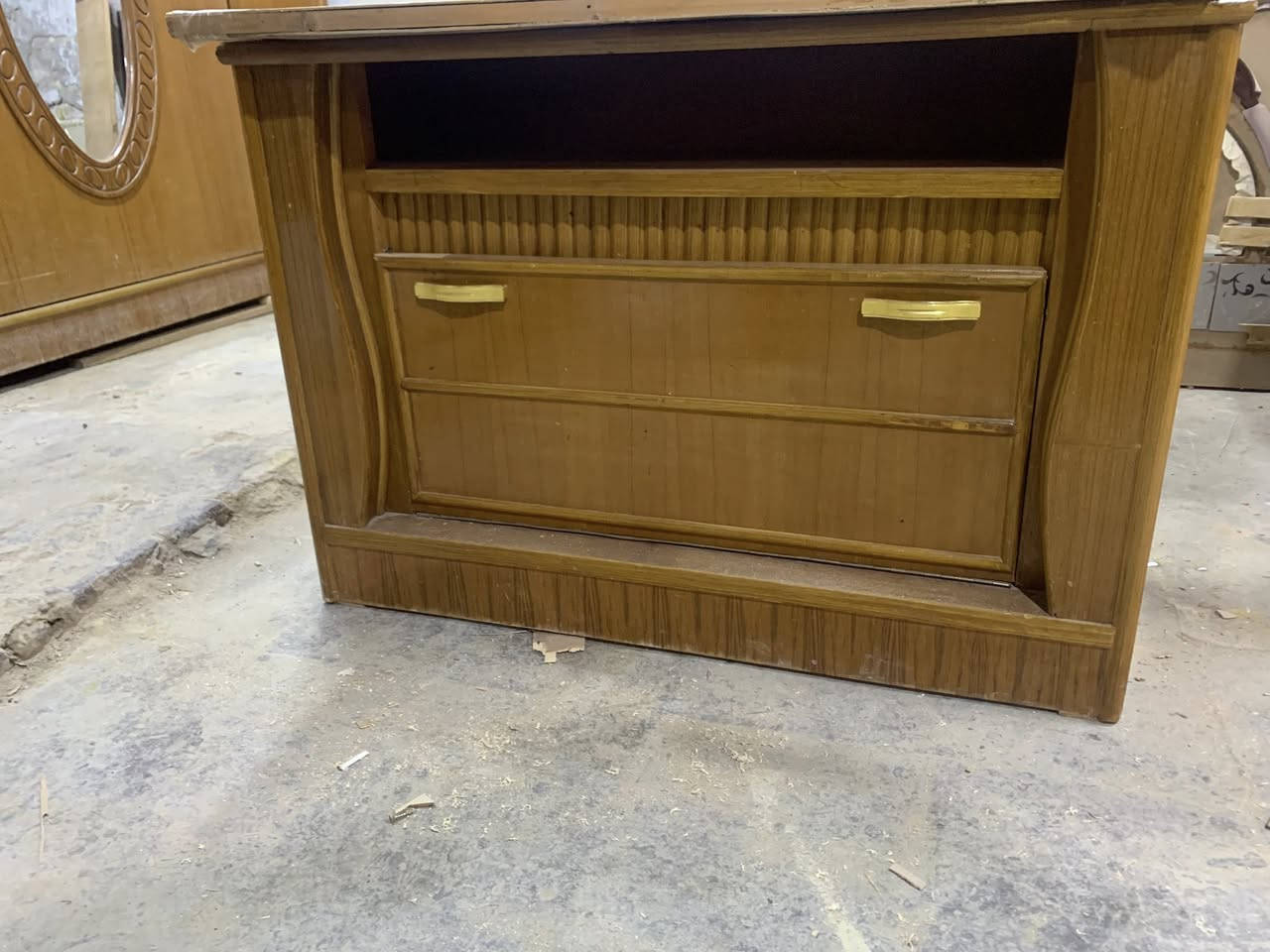 غرفه 6ابواب طابقين باب اسلايت غرفه مستعمله داخل خارج صاج ضهر جرجوبه نظيفه 95‎%‎
السعر مليون 
العنوان حله شارع ابو القاسم مجاور شارع ابو القاسم
الرقم ***********
