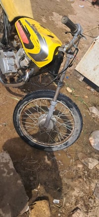 درجه البيع نضيفه تعال شغل وروح محركه نضيف ماكايمه دراجه متروكه  جانت ا...